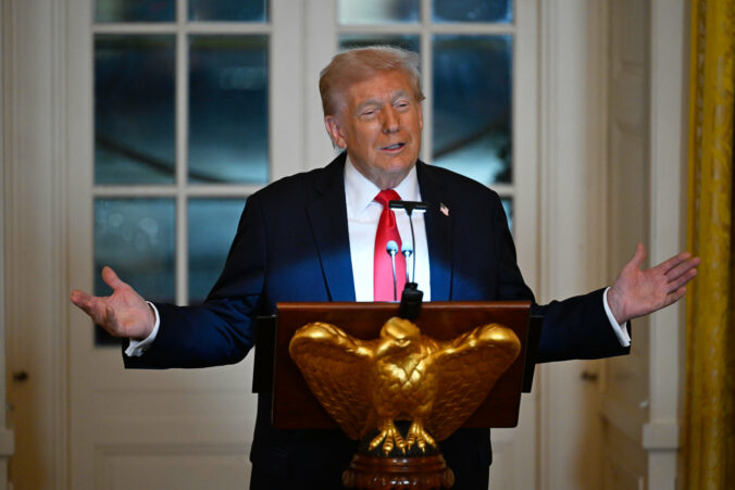 trump 04459 1 676x451 184713.jpg