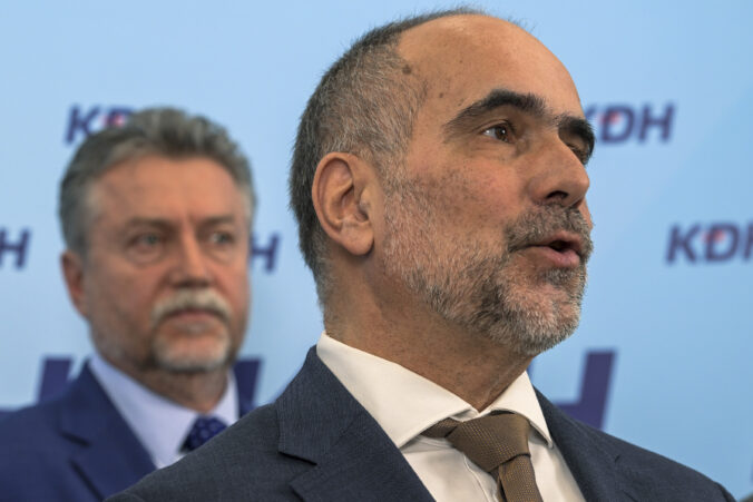 67a5d8ee98507661980896 676x451 186375.jpg