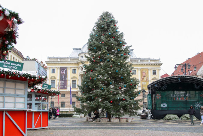 69246bfe1a55d862906282 676x452 187511.jpg