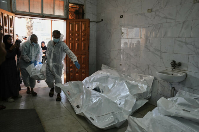 israel palestinians gaza 54052 676x451 187913.jpg