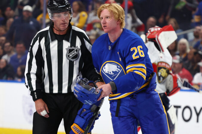 panthers sabres hockey 43820 676x451 186088.jpg