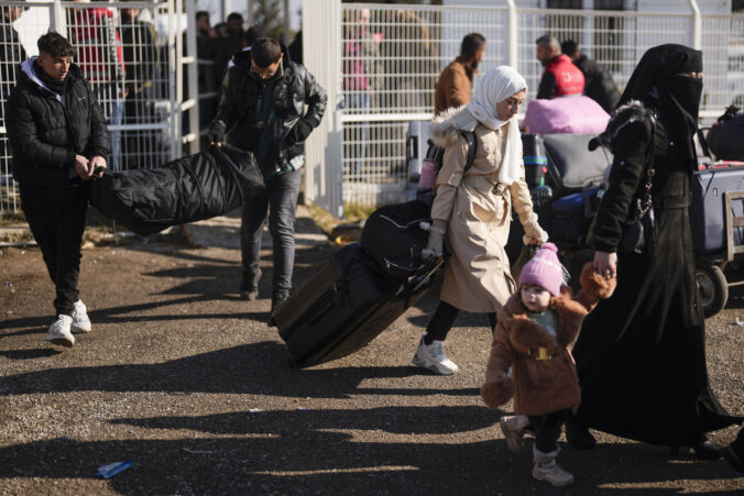 turkey syria 67807 1 676x451 185521.jpg