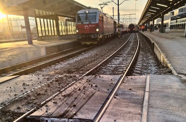 vlak2 187018.jpg