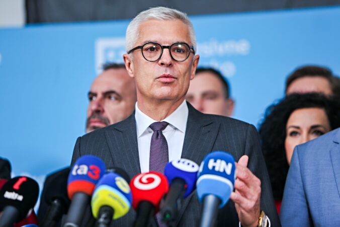 6731e00799d45203947501 676x451 189621.jpg