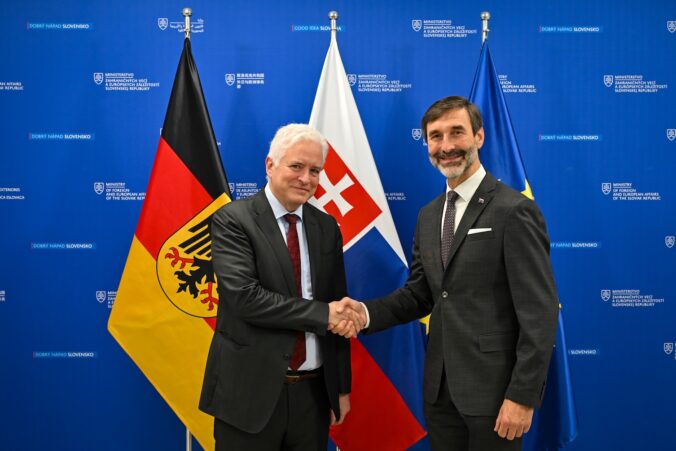 693ae0502cc67416207244 676x451 188780.jpg