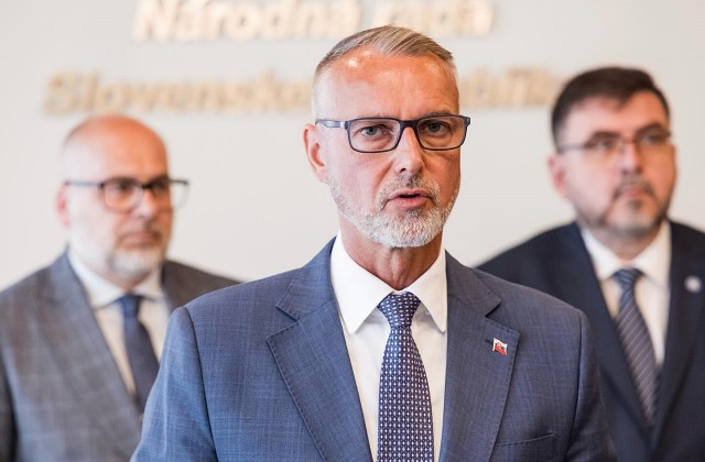 rasi bozik 188741.jpg