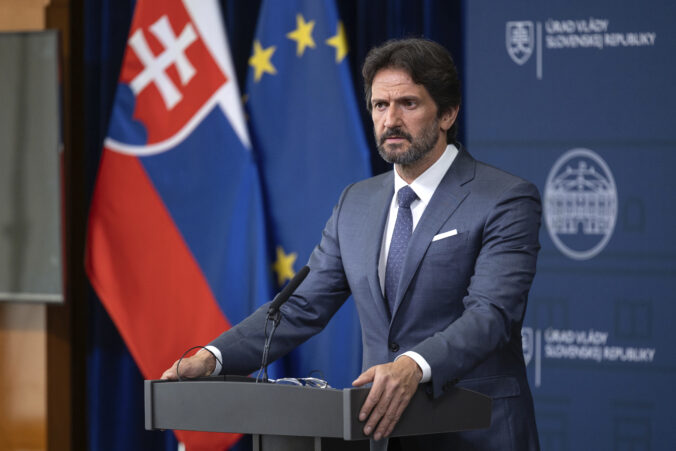 slovakia prime minister 50747 676x451 190279.jpg