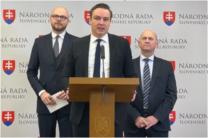 titulka ps 1 676x451 188105.jpg