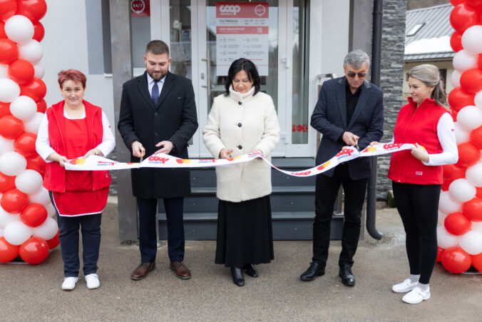 20260202 otvorenie coop jednota bystra 31 676x451 193805.jpg