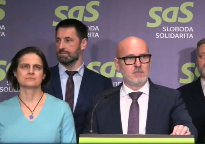 sas 676x477 197637.jpg