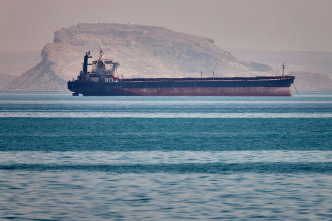 iran war strait of hormuz 48685 1 676x451 206179