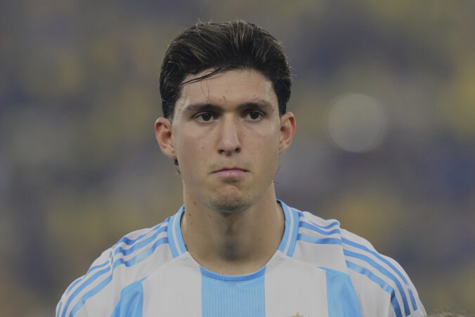 ecuador argentina wcup soccer 02064 676x451 209640