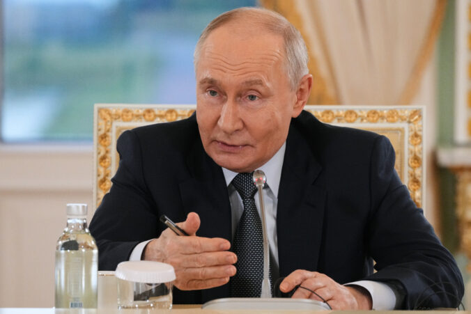 russia putin 95143 676x451 209441