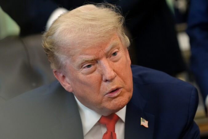 trump 8327 676x452 211784