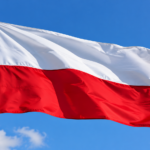 Polska vlajka vo vetre vesmirnom nebi